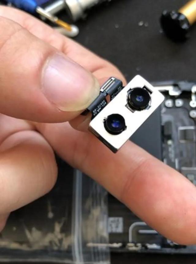 现在买iPhone 7 Plus过时吗？