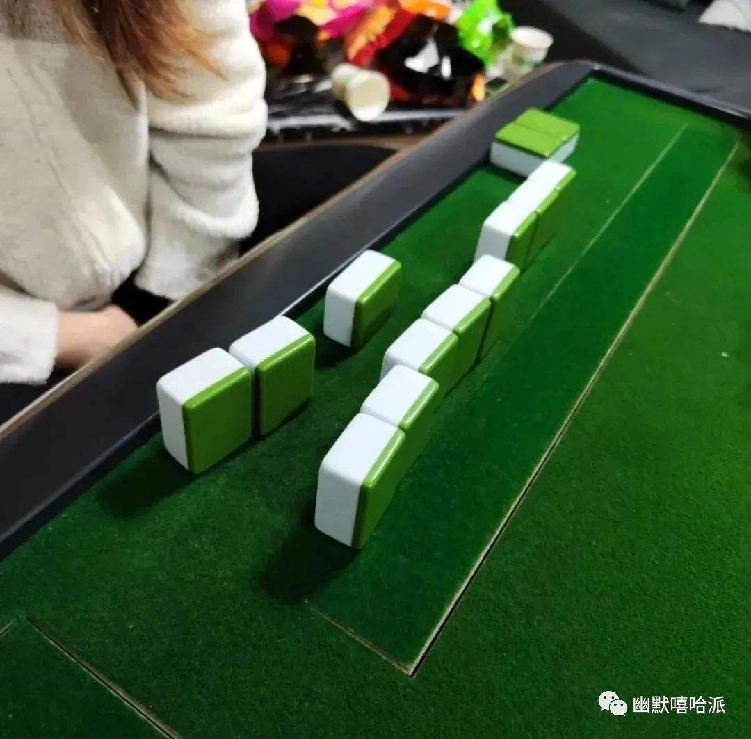 打台球的搞笑文案(和朋友打台球的文案)