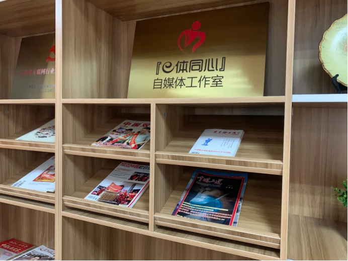 自媒体的工作(自媒体做什么内容比较好)