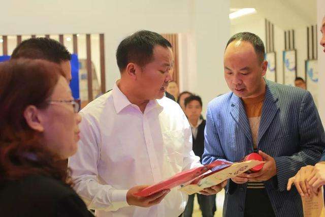 天柱县电商产业园(天柱县凤城镇电商产业园物流仓储中心)