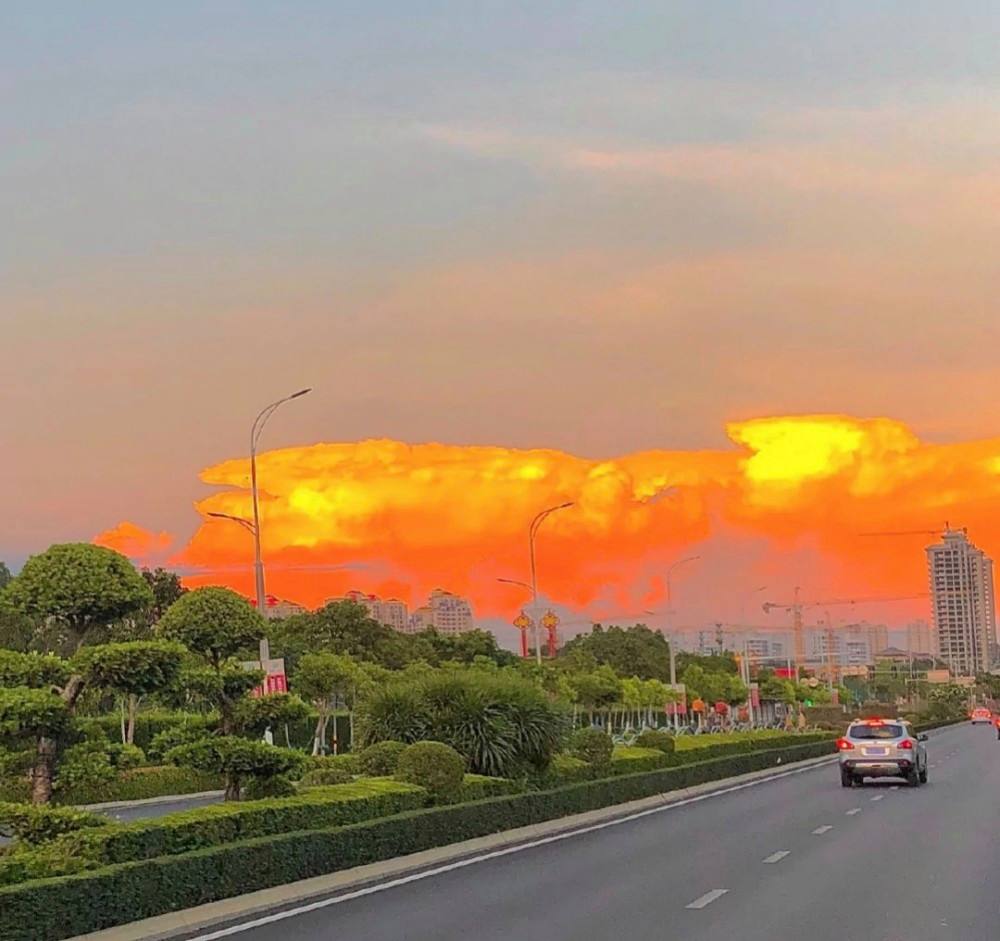 朋友圈发的风景文案(朋友圈发的风景文案怎么写)
