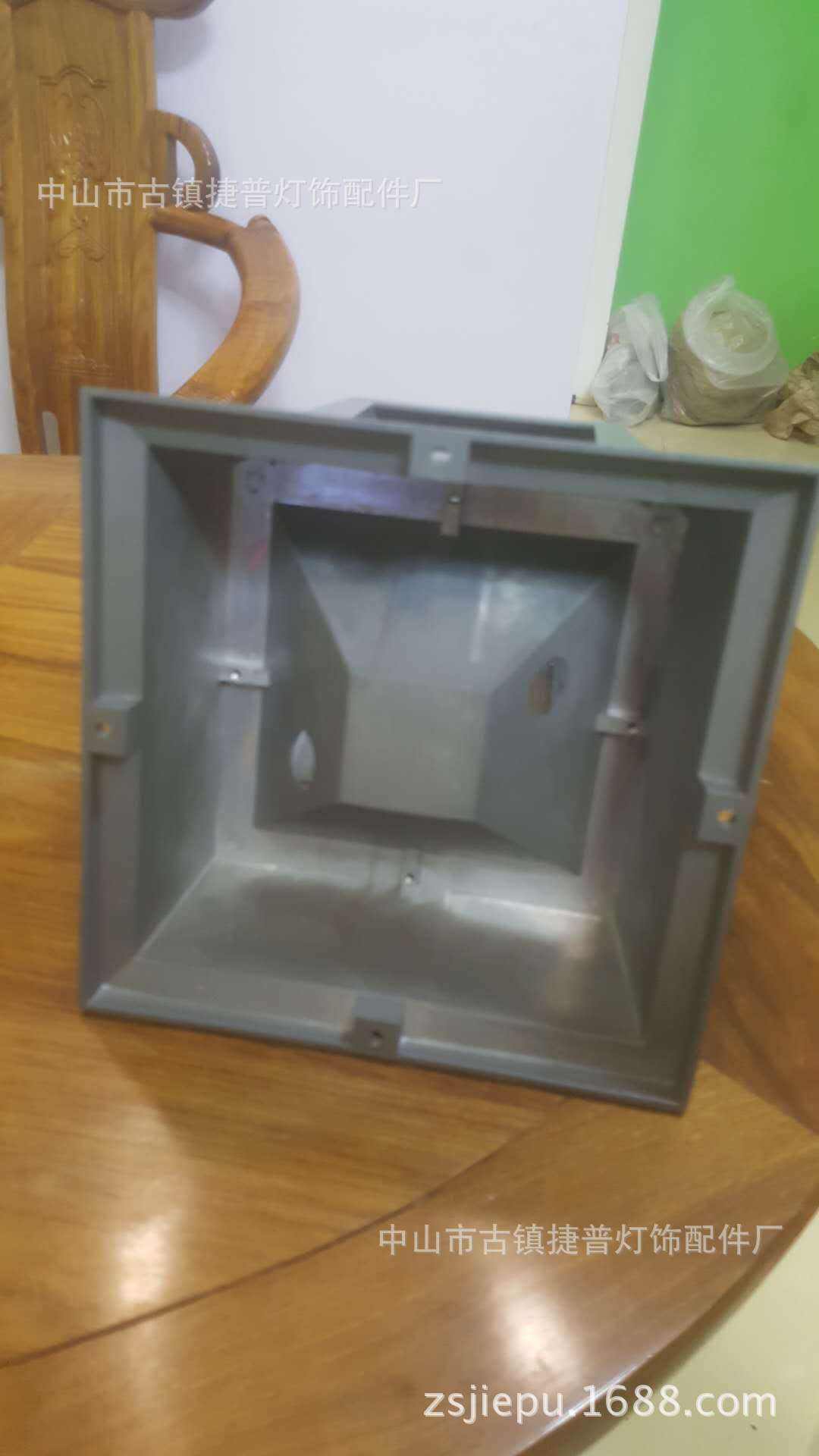 玻璃通孔(玻璃通孔TGV技术)
