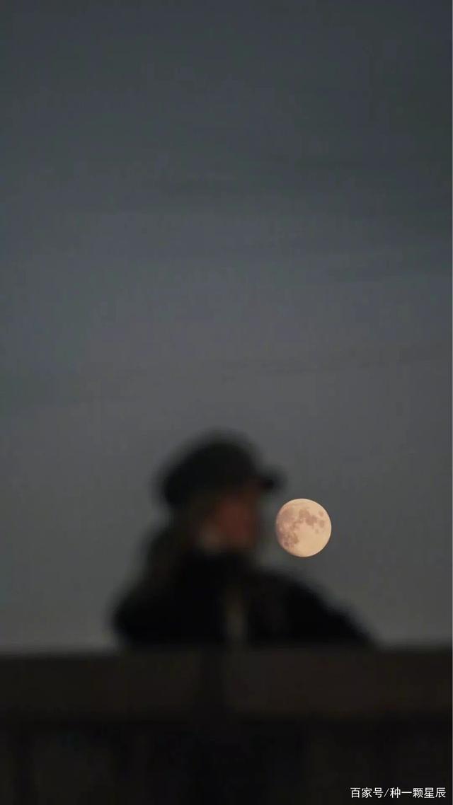 半夜醒来文案(下午一觉醒来文案)